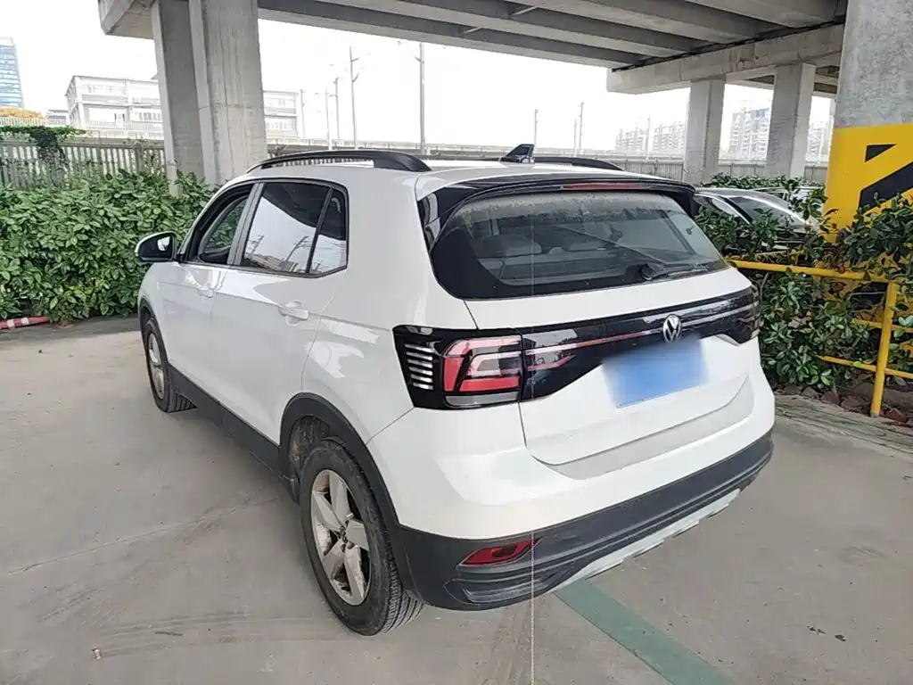 Volkswagen T-Cross — фото 5