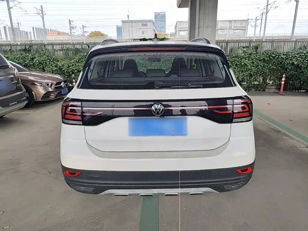 Volkswagen T-Cross — фото 6