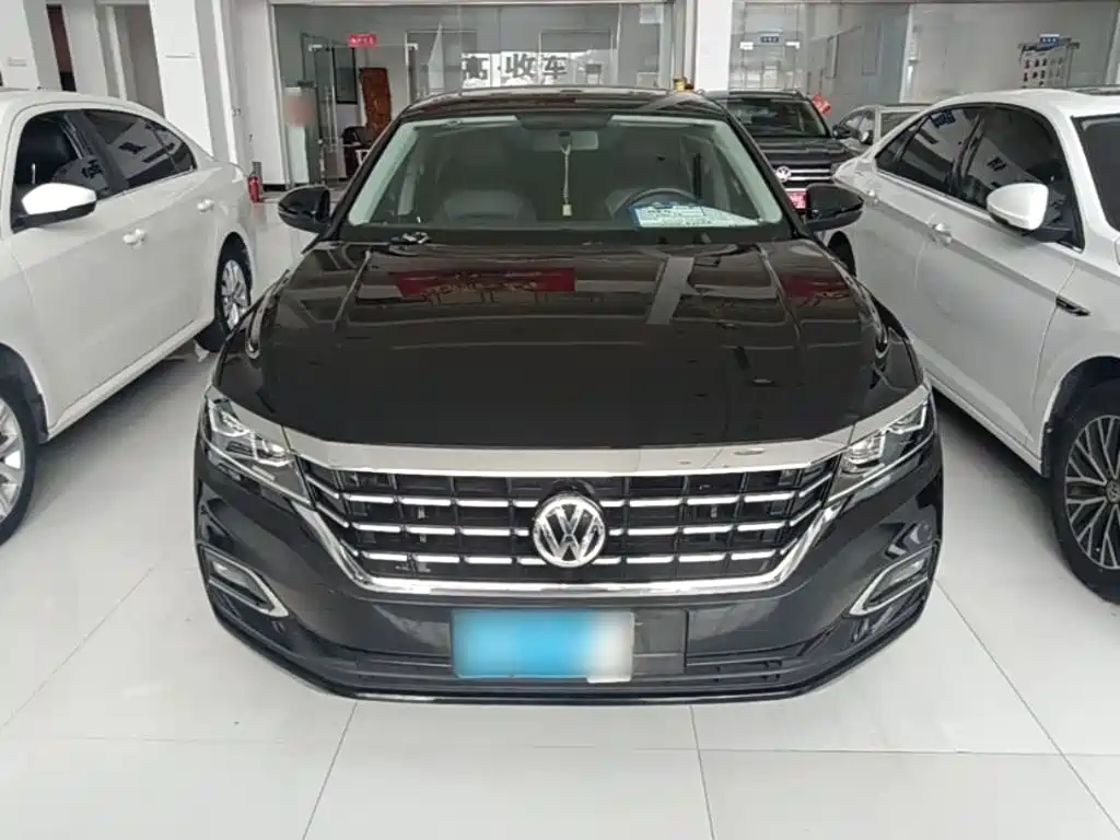 Volkswagen Passat — фото 3