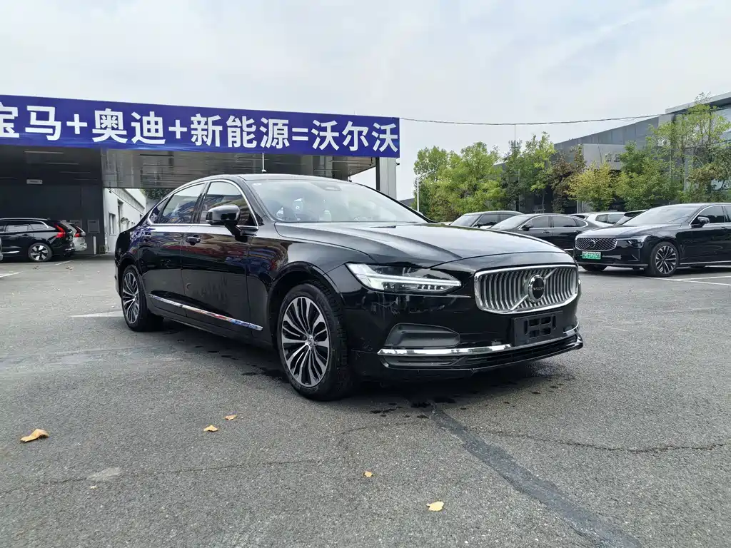 Volvo S90 — фото 3