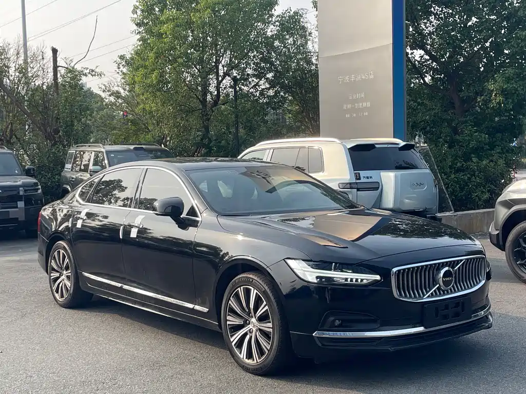 Volvo S90 — фото 3