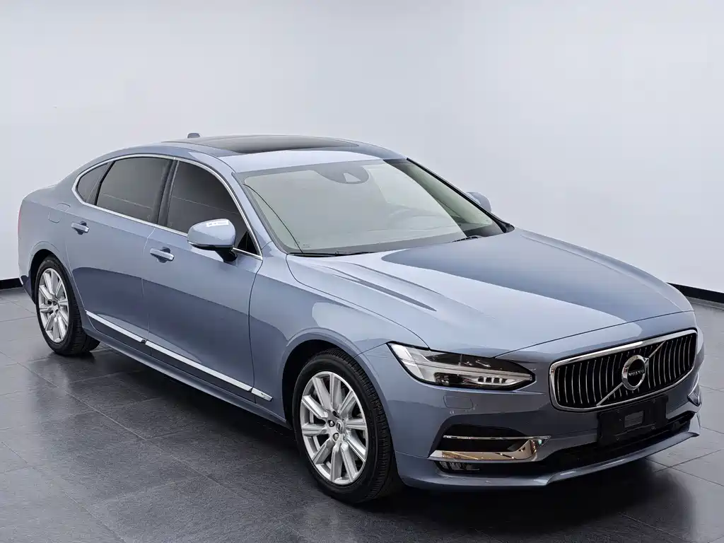 Volvo S90 — фото 3