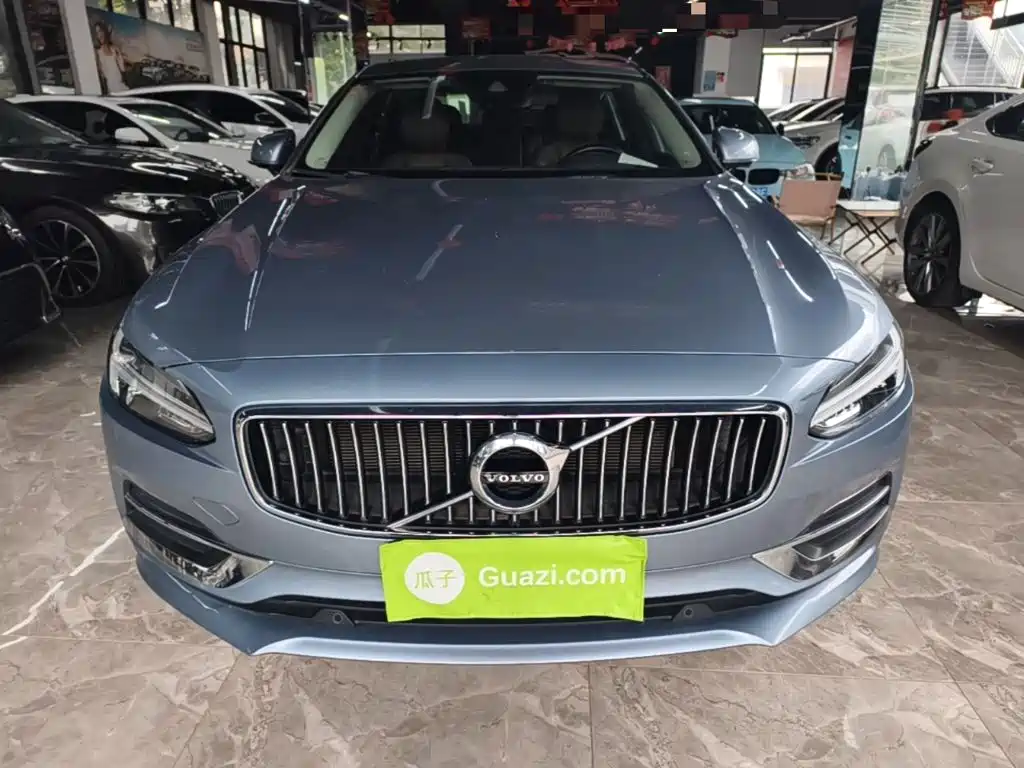 Volvo S90 — фото 3