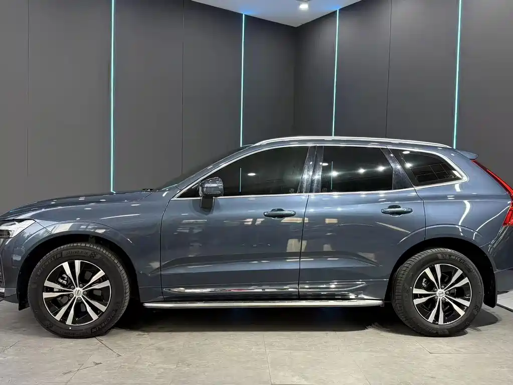 Volvo XC60 — фото 4