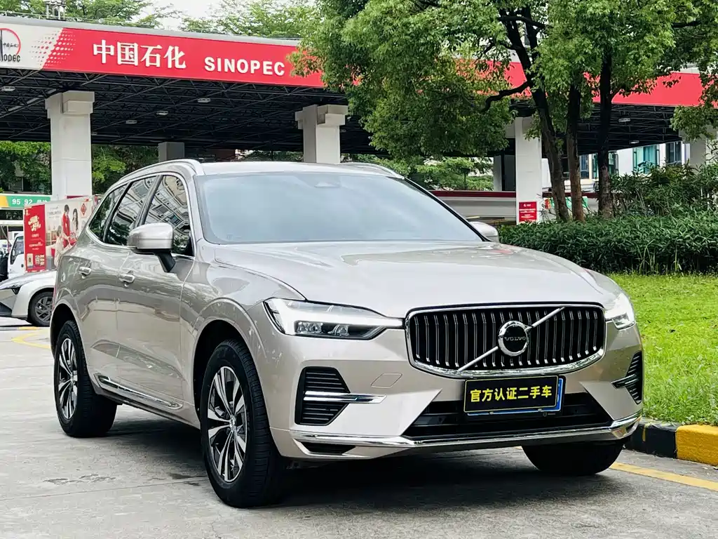 Volvo XC60 — фото 3