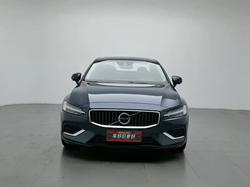 Volvo S60 — фото 3