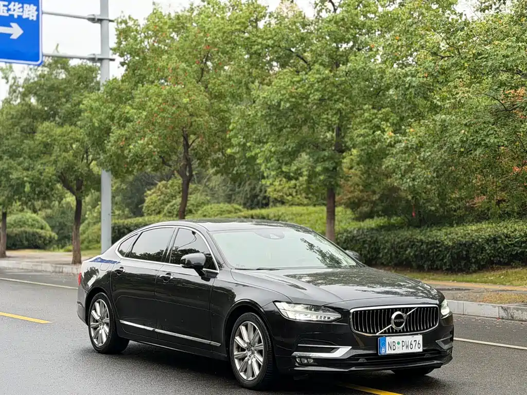 Volvo S90 — фото 3
