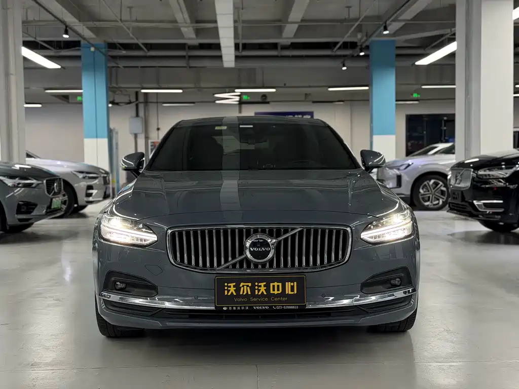 Volvo S90 — фото 4