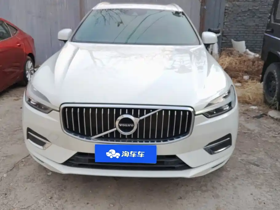 Volvo XC60 — фото 2