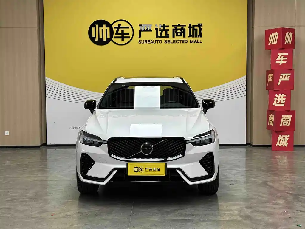 Volvo XC60 — фото 2