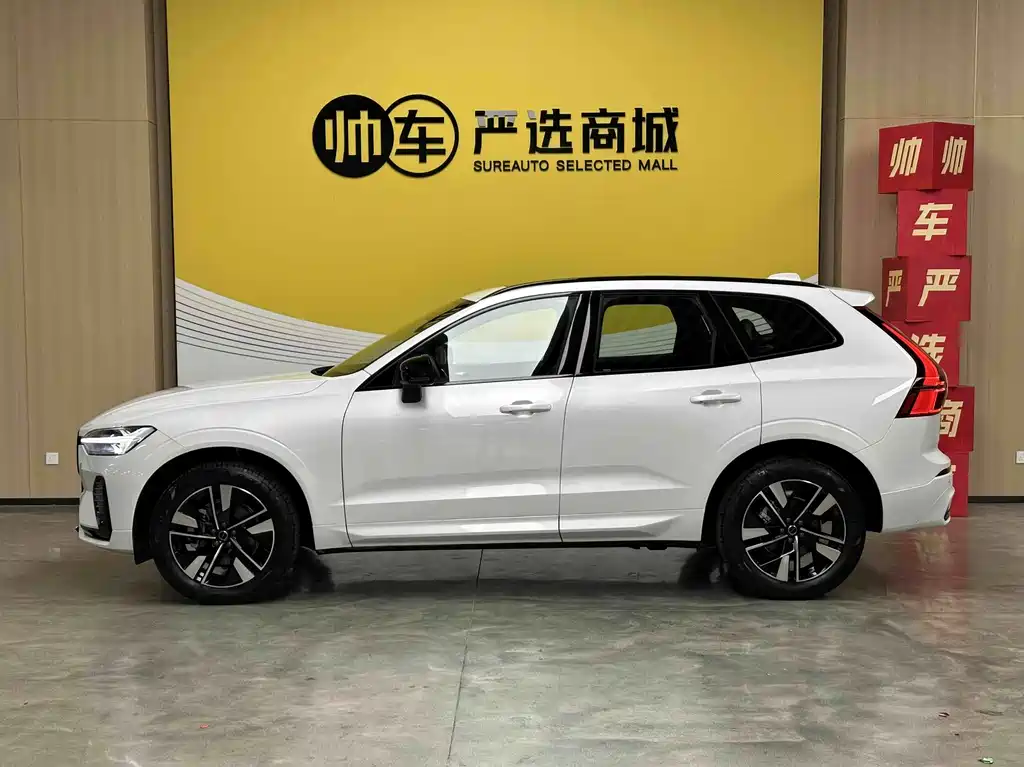 Volvo XC60 — фото 4