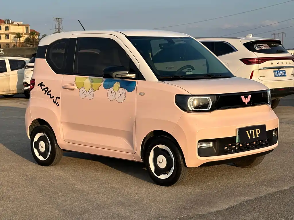 Wuling MINIEV — фото 3
