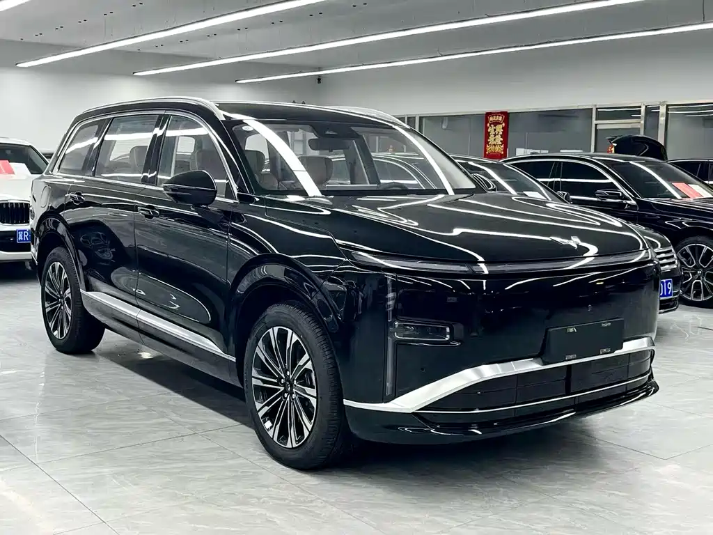 Wuling Xingguang L — фото 3