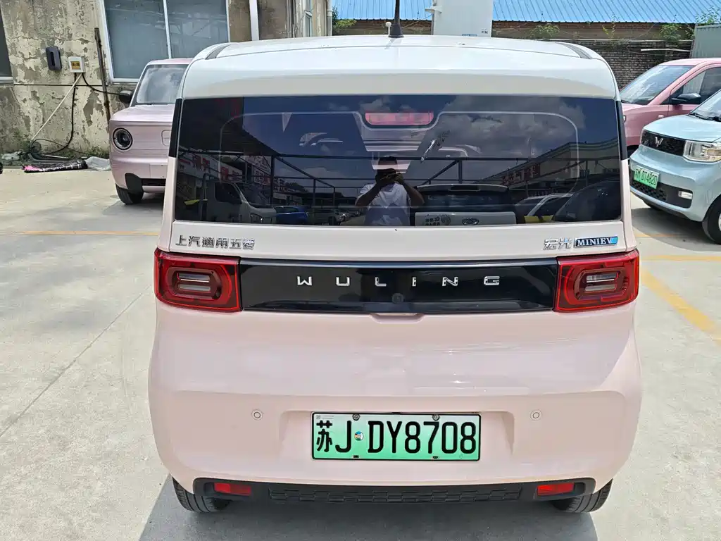 Wuling MINIEV — фото 6