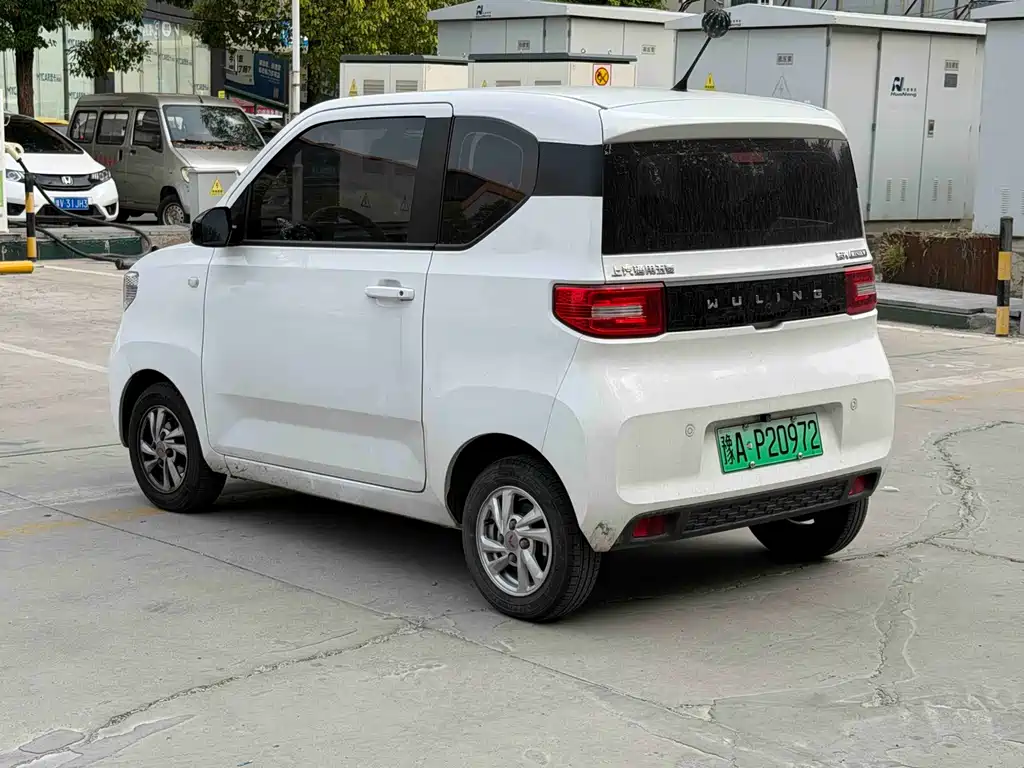 Wuling MINIEV — фото 4