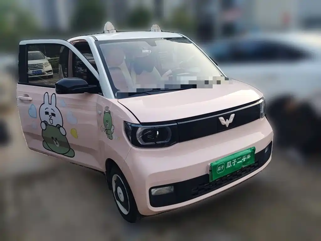 Wuling MINIEV — фото 3