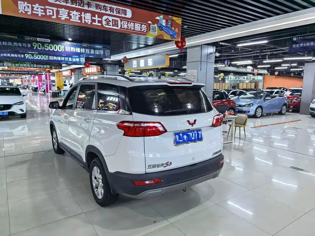Wuling Hongguang S3 — фото 8