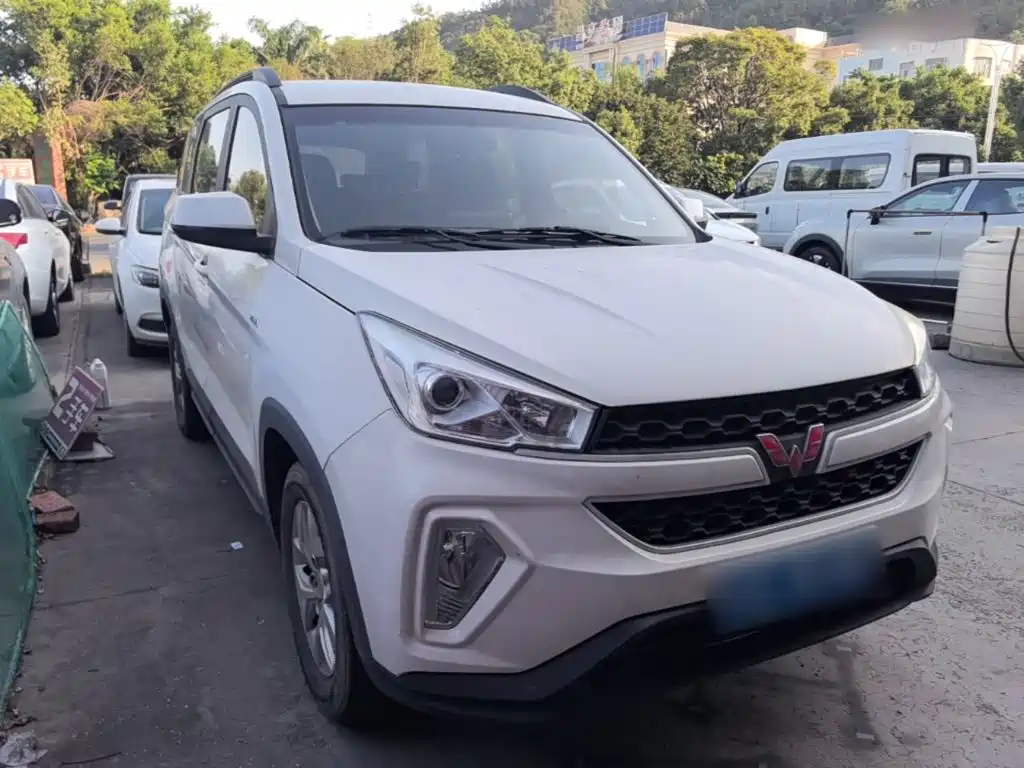 Wuling Hongguang S3 — фото 4