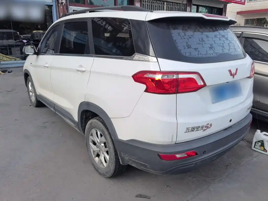 Wuling Hongguang S3 — фото 5