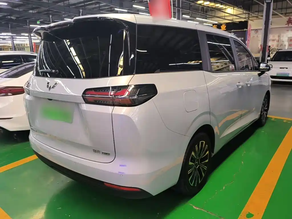 Wuling Xingguang 730 New Energy — фото 7