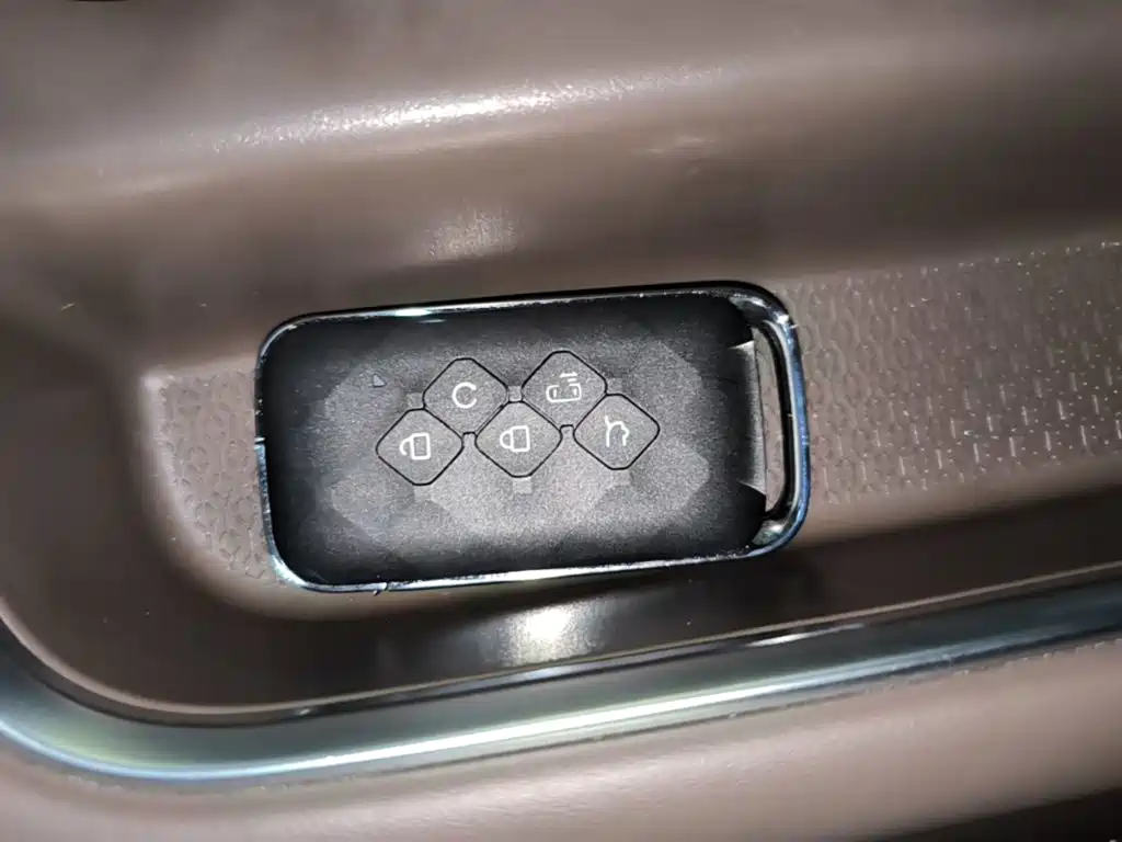 Wuling Xingguang 730 New Energy — фото 9