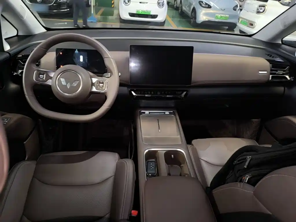 Wuling Xingguang 730 New Energy — фото 10