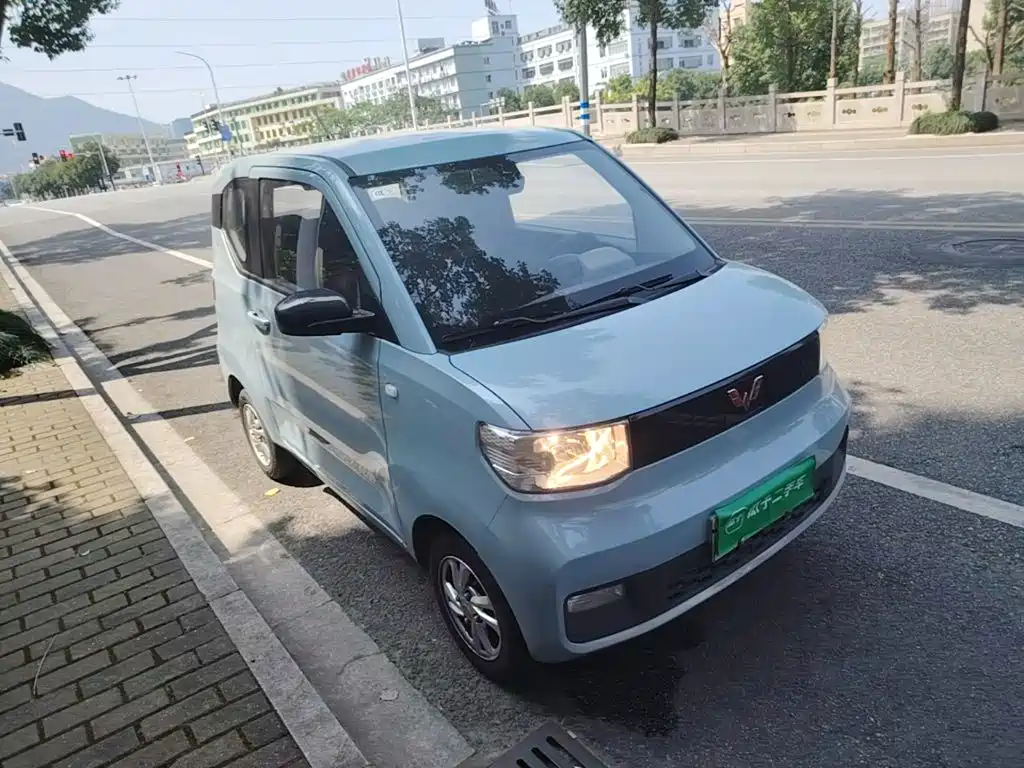 Wuling MINIEV — фото 4