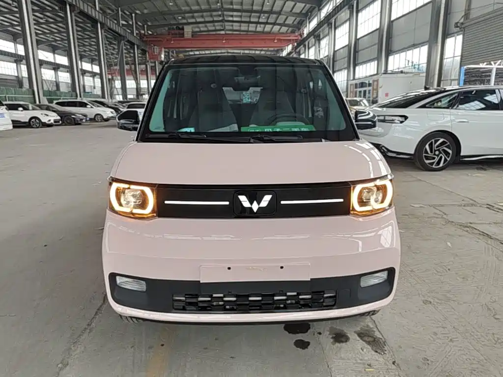 Wuling MINIEV — фото 3