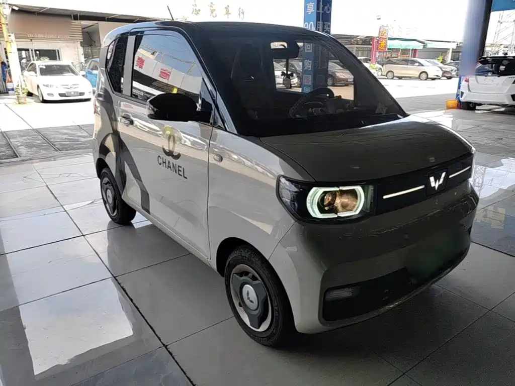 Wuling MINIEV — фото 4