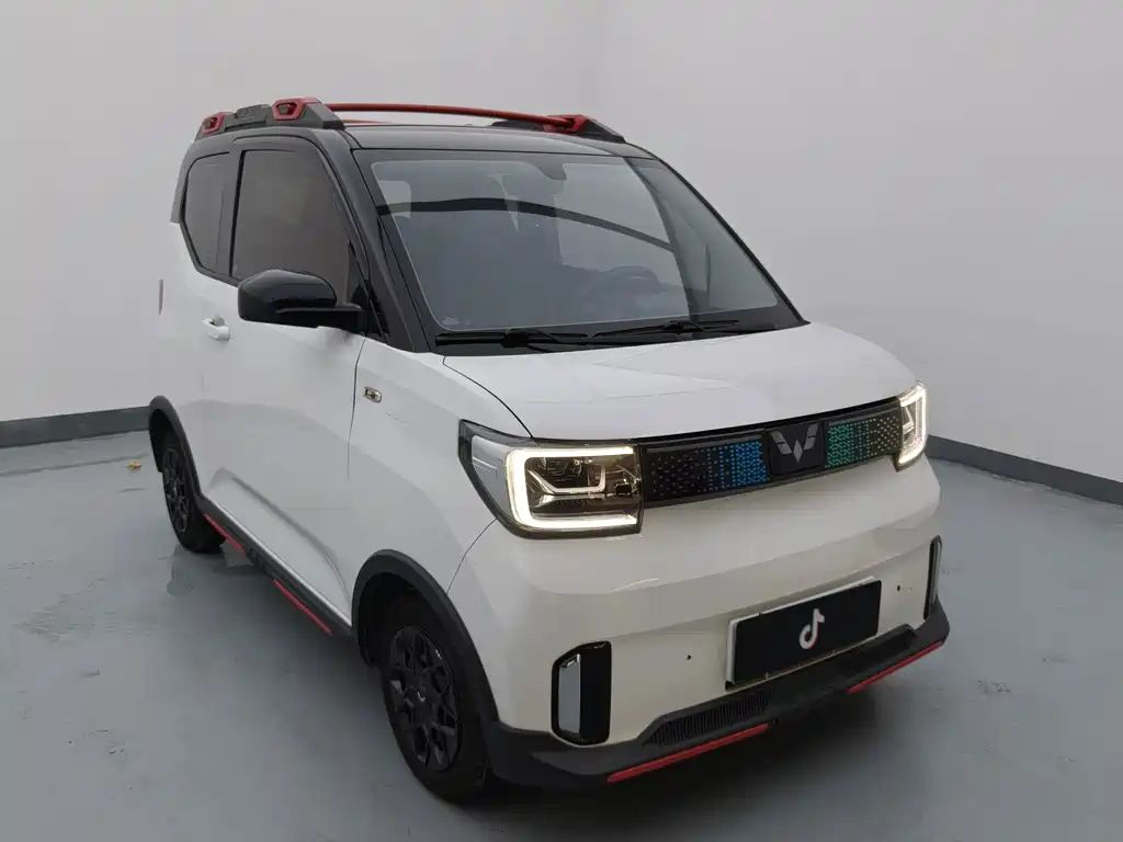 Wuling MINIEV — фото 3