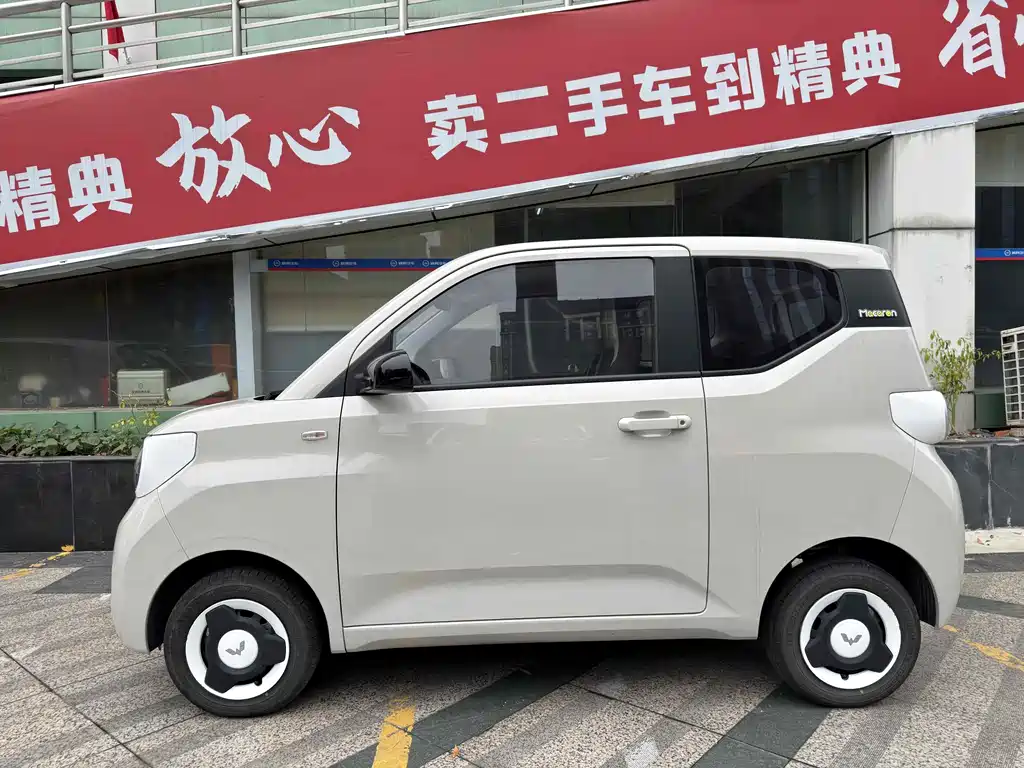 Wuling MINIEV — фото 8
