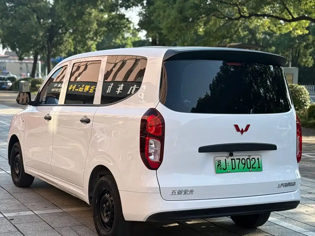 Wuling Hongguang EV — фото 9