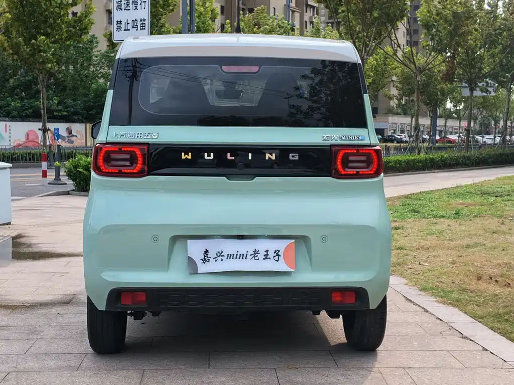 Wuling MINIEV — фото 5