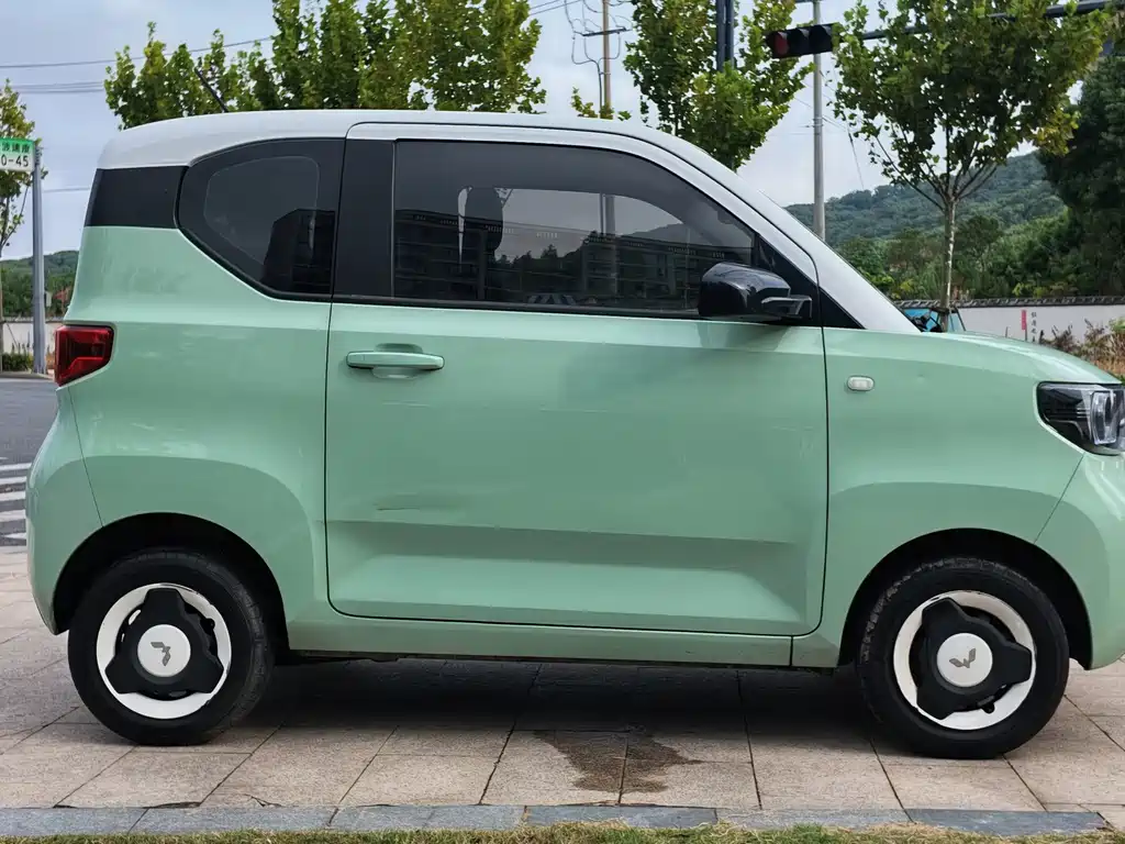 Wuling MINIEV — фото 7