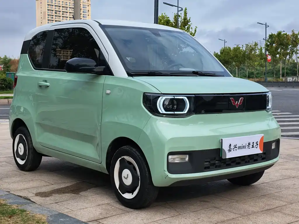 Wuling MINIEV — фото 8