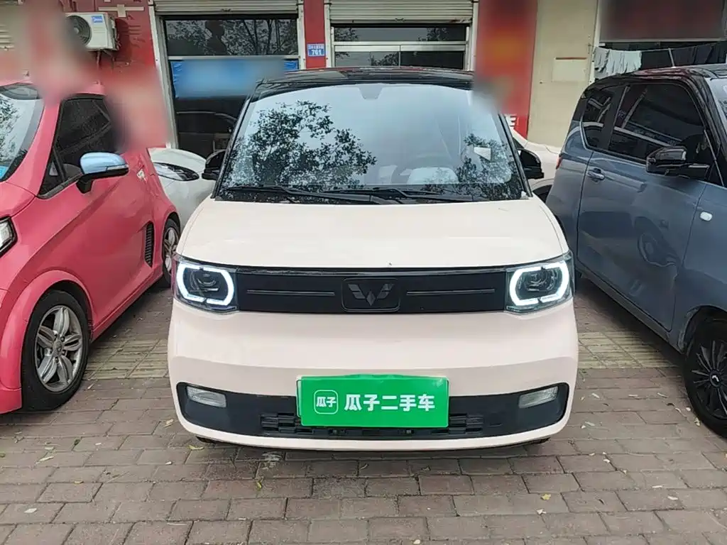 Wuling MINIEV — фото 3