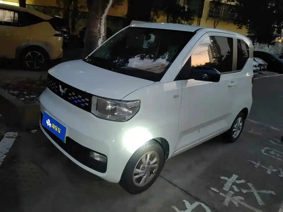 Wuling MINIEV