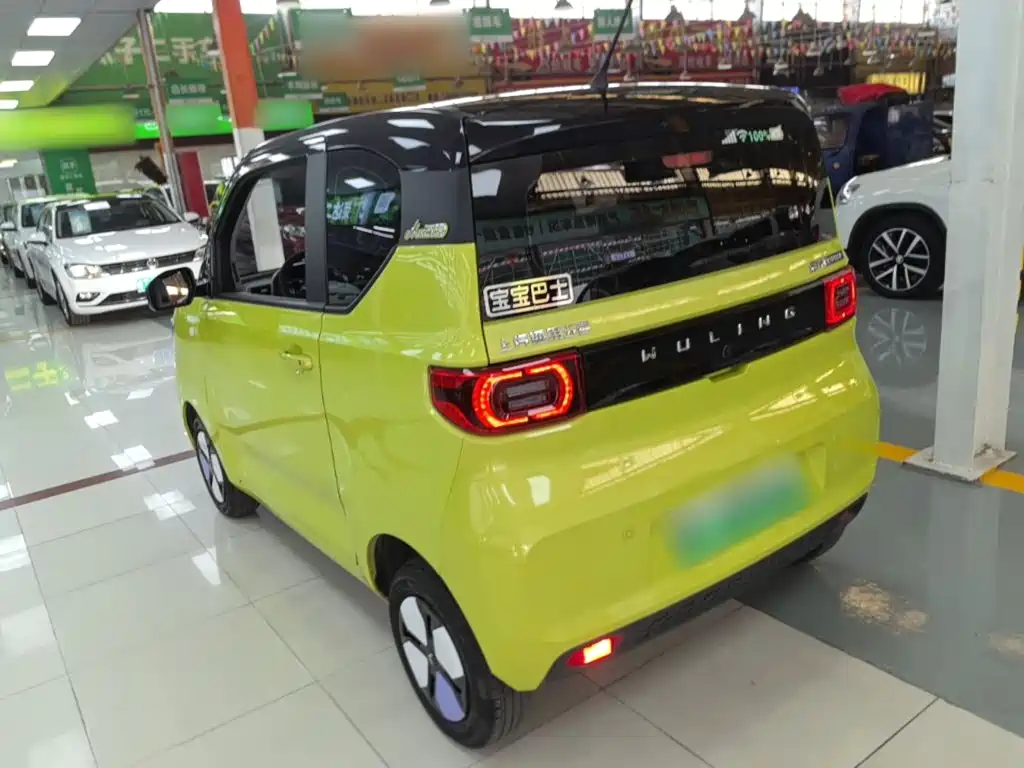 Wuling MINIEV — фото 5