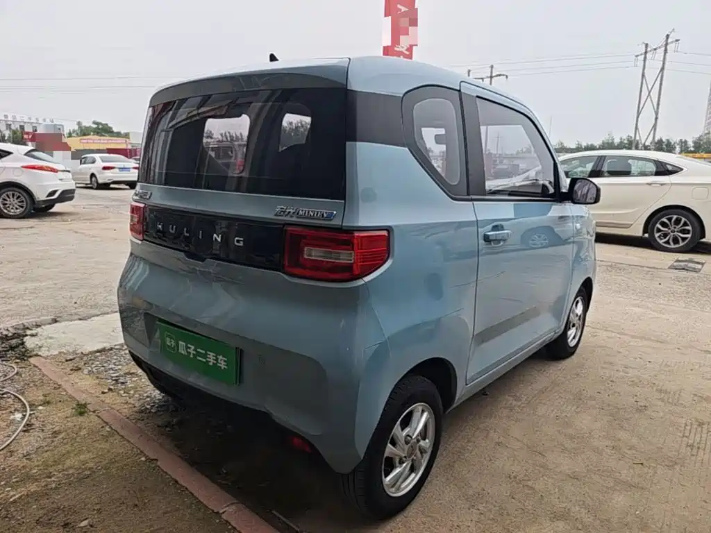 Wuling MINIEV — фото 7
