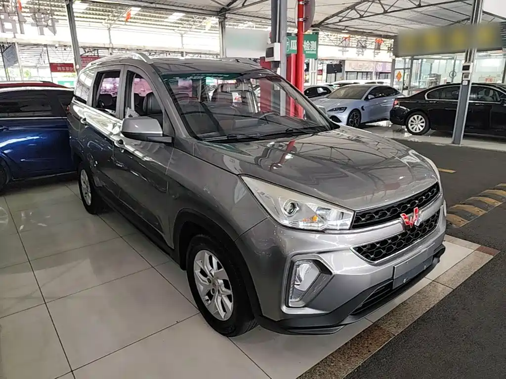 Wuling Hongguang S3 — фото 4