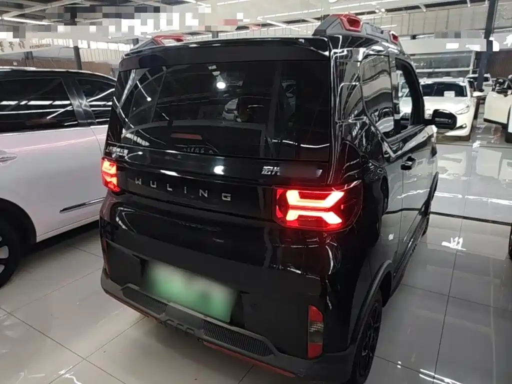 Wuling MINIEV — фото 7