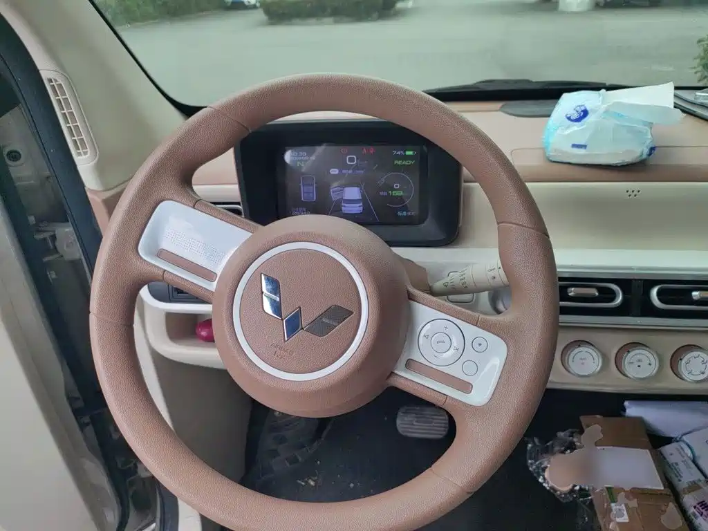 Wuling MINIEV — фото 6