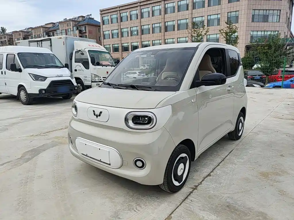 Wuling MINIEV — фото 2