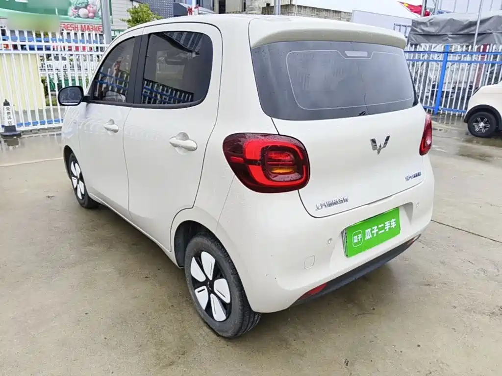 Wuling MINIEV — фото 5