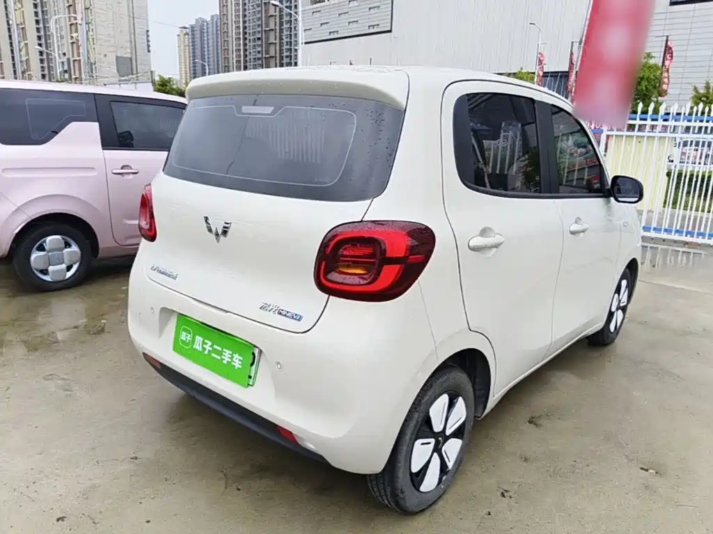 Wuling MINIEV — фото 7