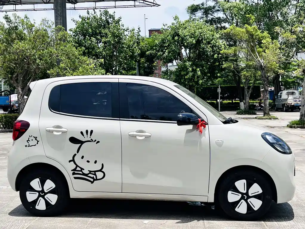 Wuling MINIEV — фото 4