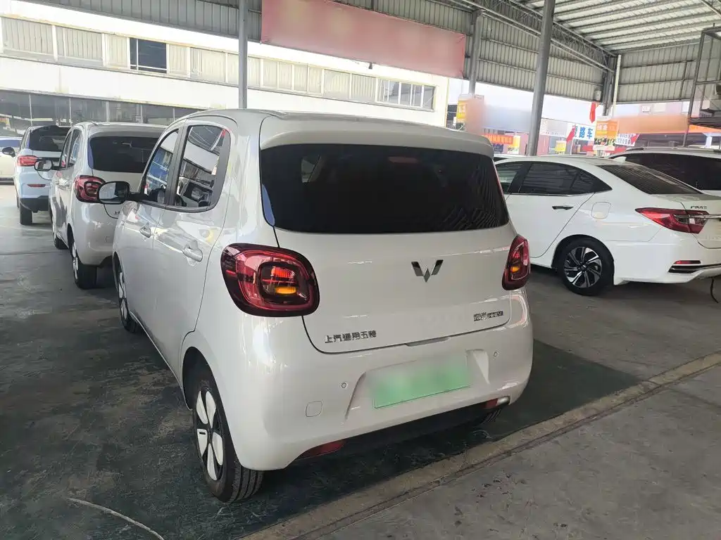 Wuling MINIEV — фото 7