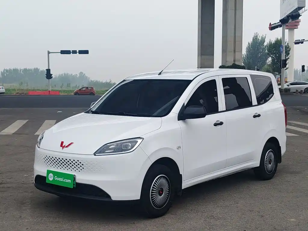 Wuling Hongguang EV — фото 2