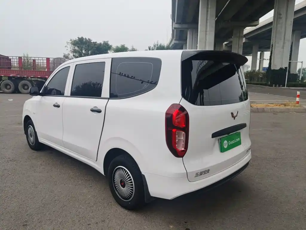 Wuling Hongguang EV — фото 5