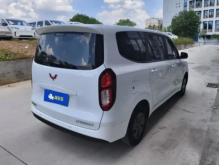 Wuling Hongguang EV — фото 3